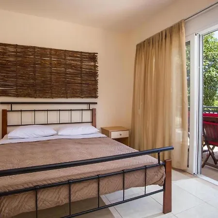 Vila Filippos Ialysos (Rhodes)