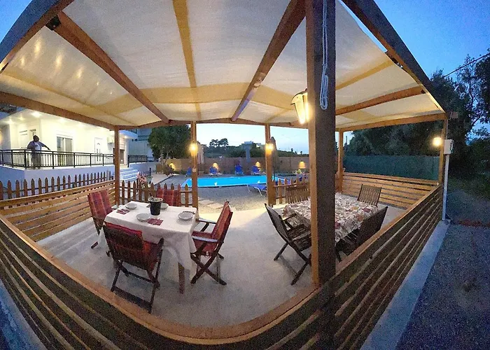 Villa Filippos Lalyssos